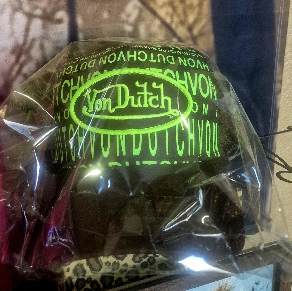 Von Dutch Black Cap with Neon Green Logo. Brand New!